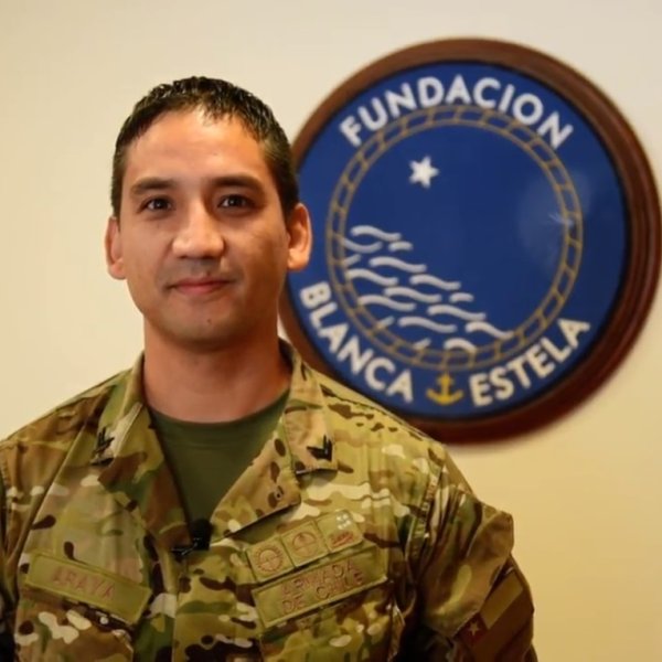 Sargento 2° José Luis Araya Vergara