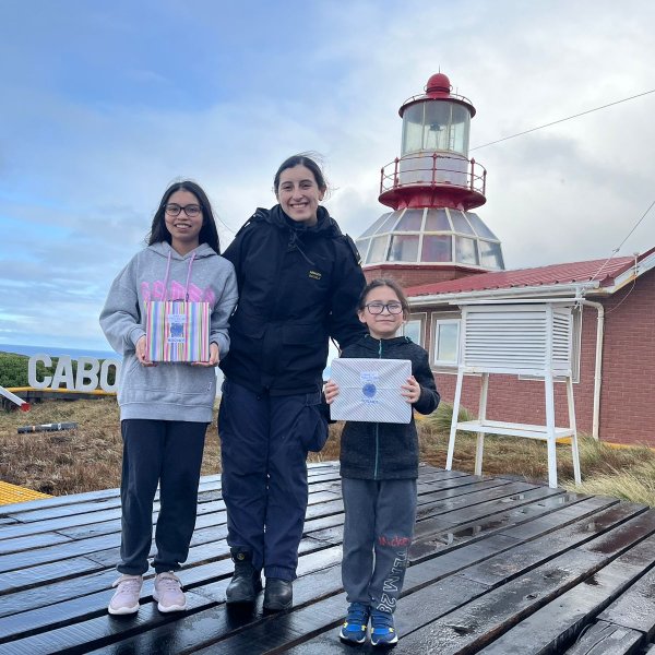 Entrega de regalos en Alcaldías de Mar de Puerto Williams